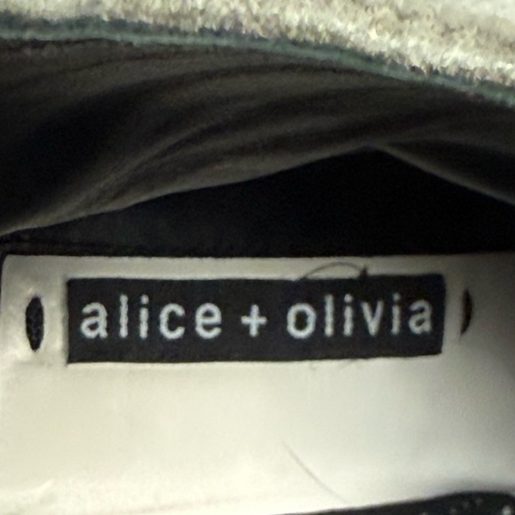 Alice + Olivia Grey Suede Platform Side Zip Booties - Size EU 37.5, US 7 - Picture 9 of 13